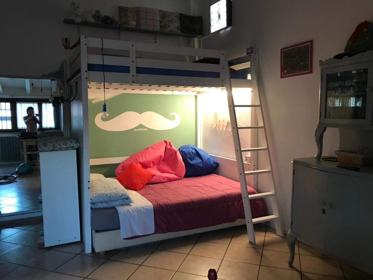 Mansardine Metropolitane Apartment Бреша Екстериор снимка