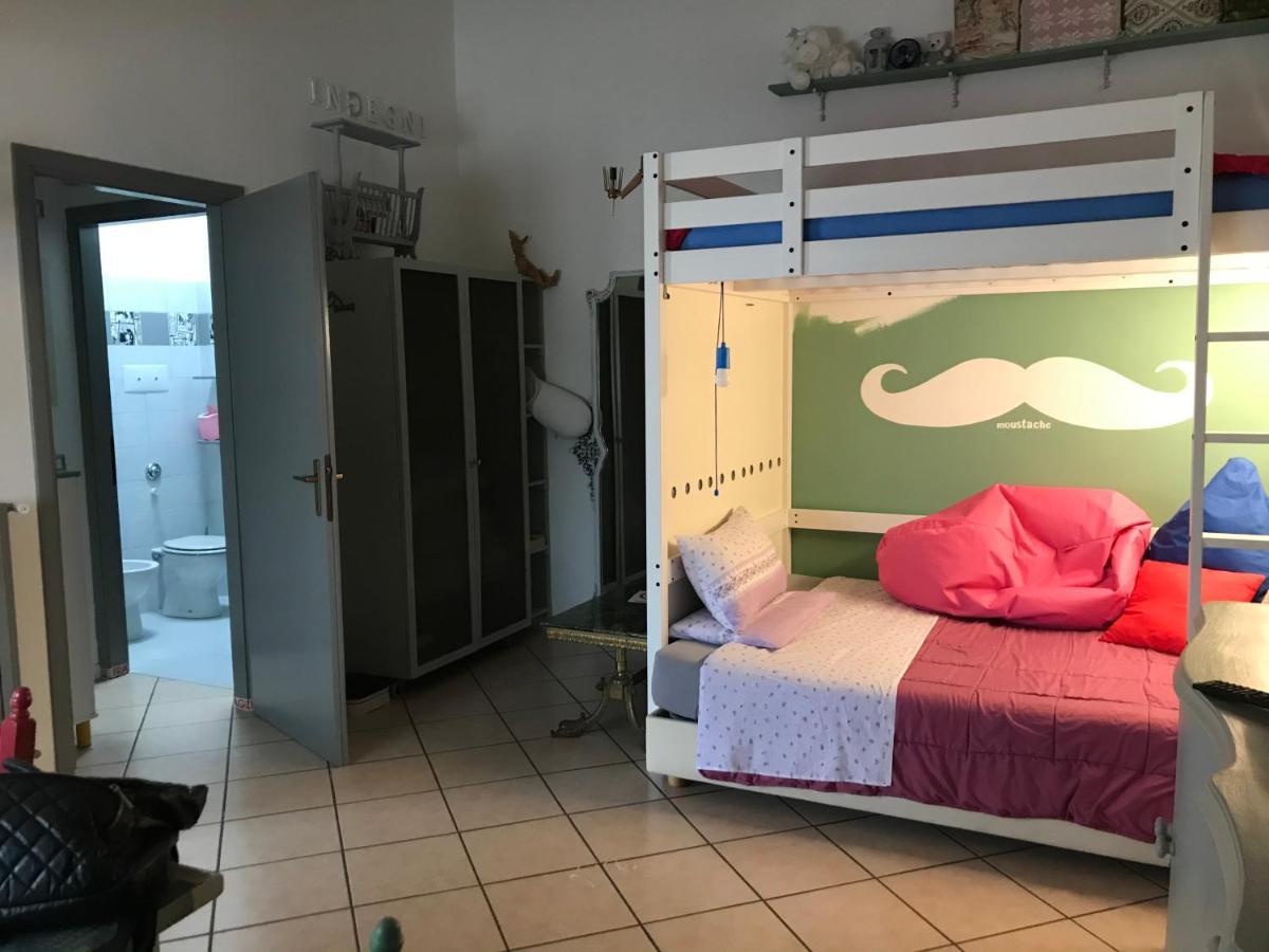 Mansardine Metropolitane Apartment Бреша Екстериор снимка