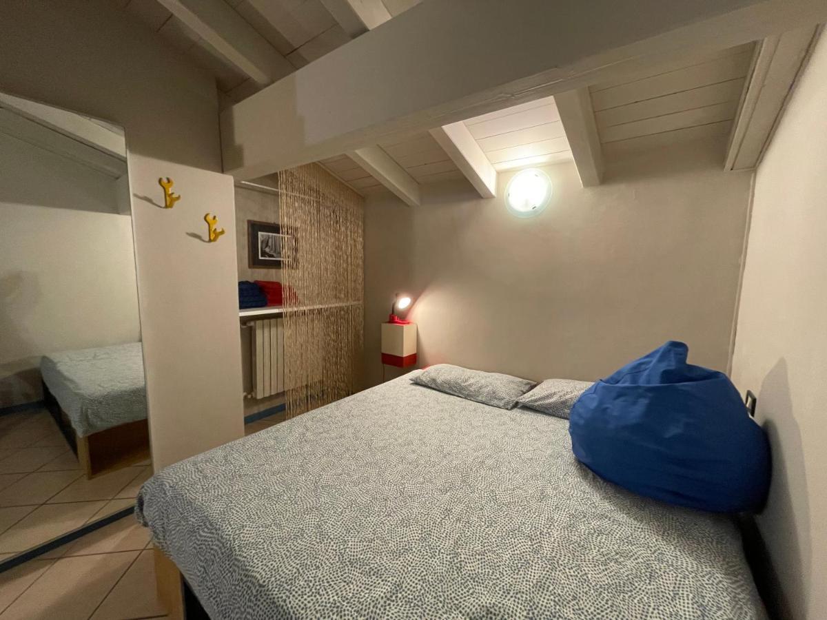 Mansardine Metropolitane Apartment Бреша Екстериор снимка